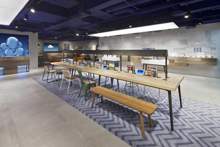 Technological inspiration - O2 launches new concept store with customer experience at its heart